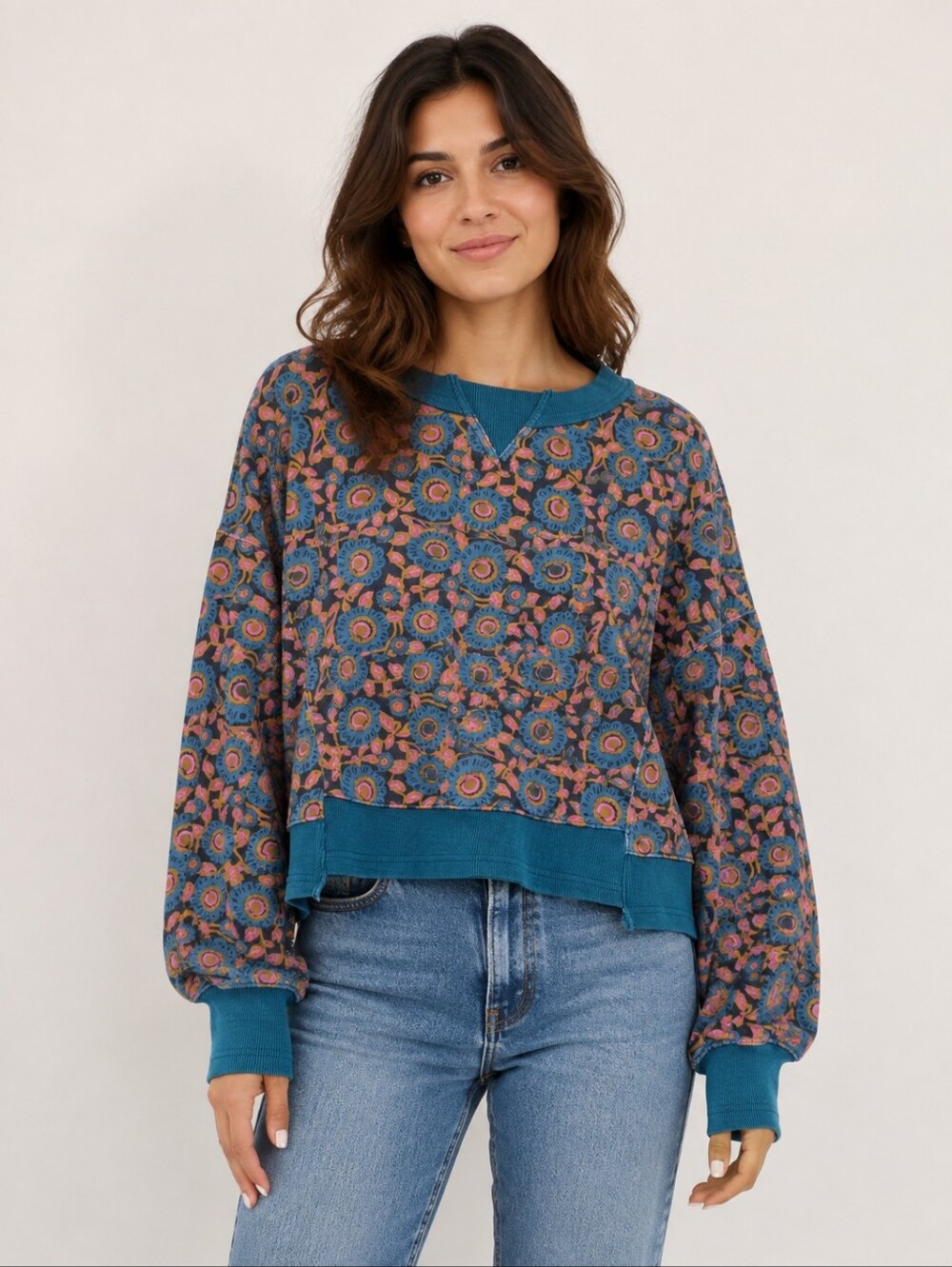 Natural Life Floral Oversized Cropped Sweatshirt Size Small